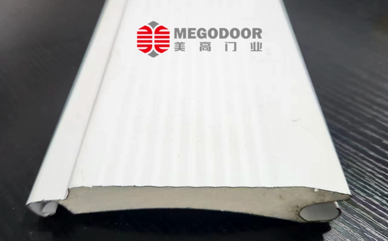 钢制保温卷帘门插图1